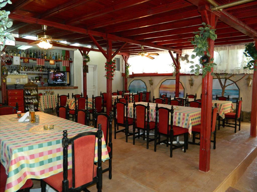 Family Hotel Andreev Neszebar Kültér fotó